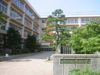 141012_高岡市立芳野中学校.JPG